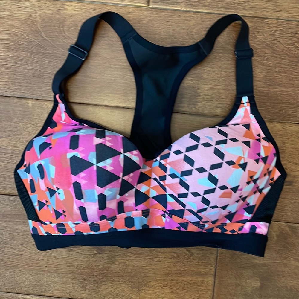 Victoria’s Secret | Sports Bra